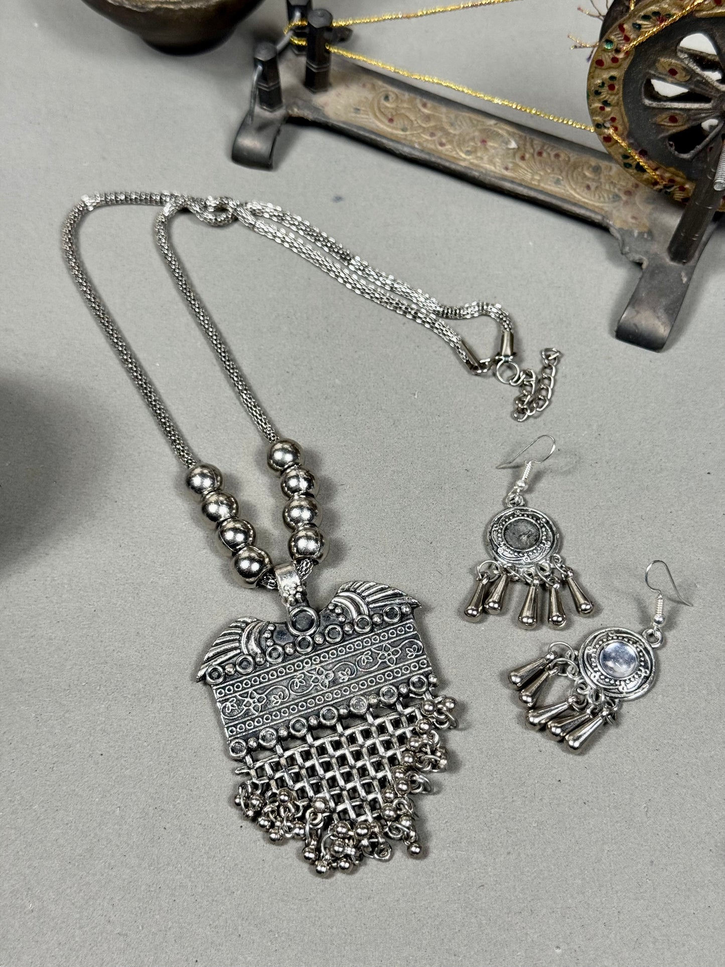 Oxidised Ehsas Pendant Set