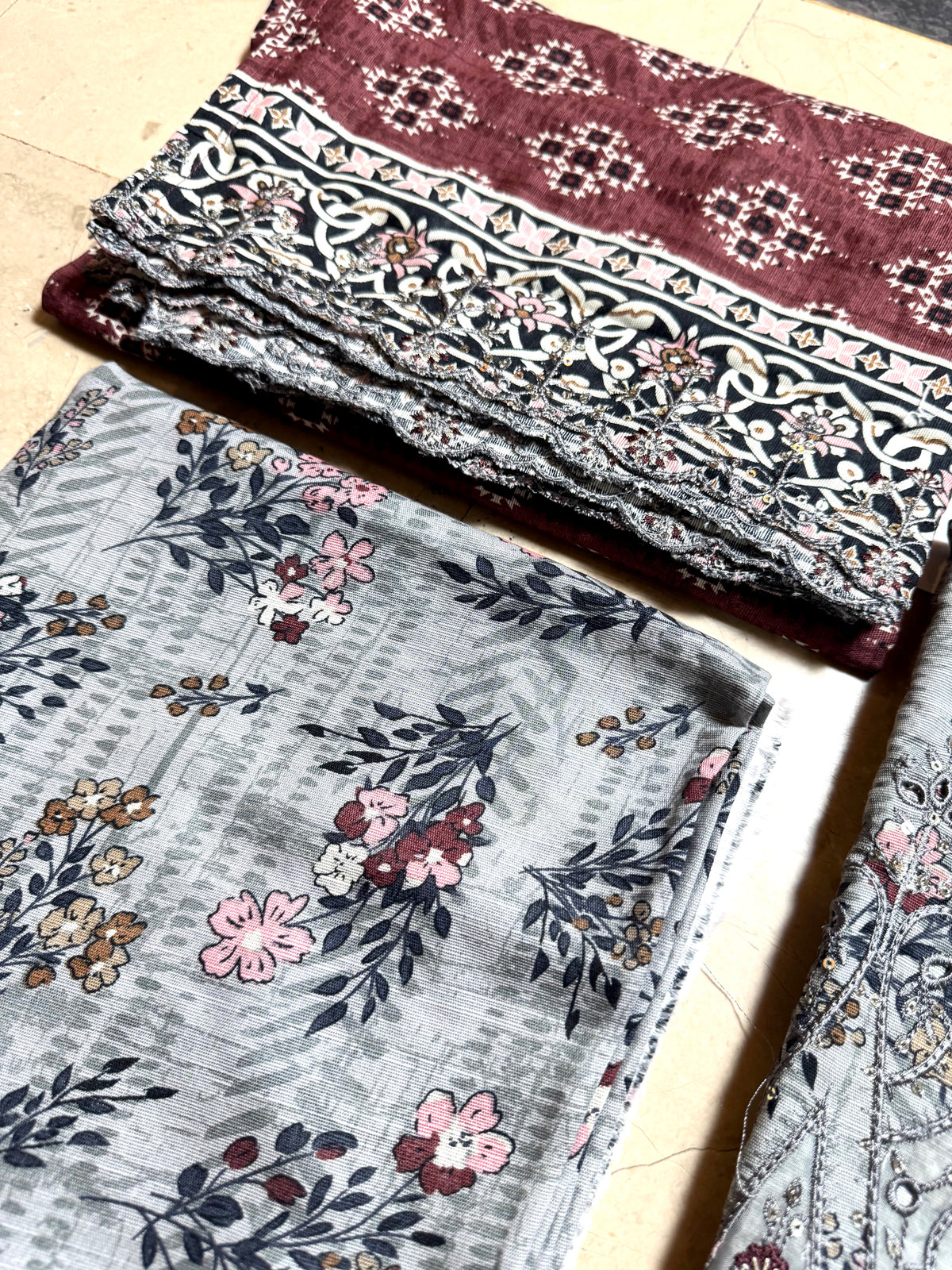 Libas-e-Shireen Orignal Tawakal embroidered Khadder 3 pcs suit