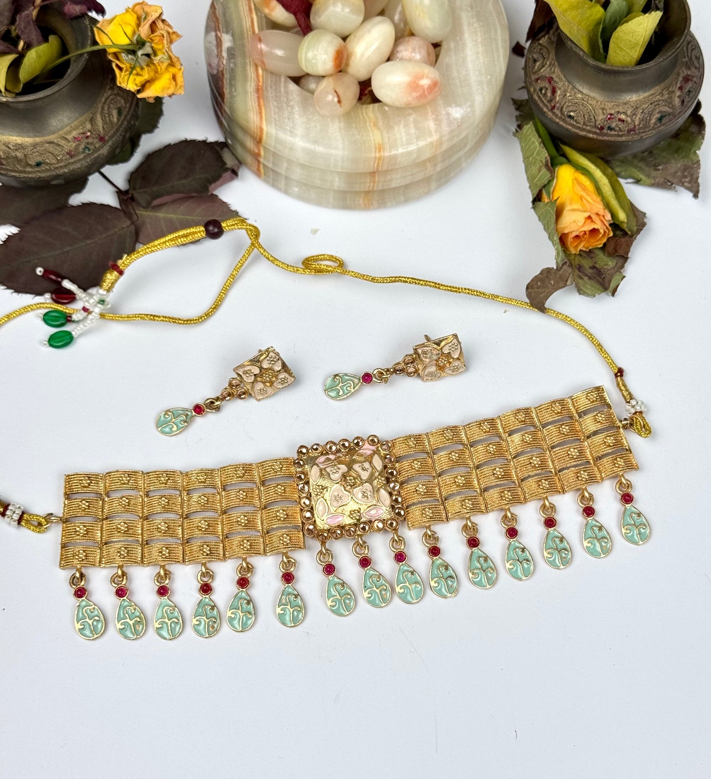 Rajwadi Rani Choker set