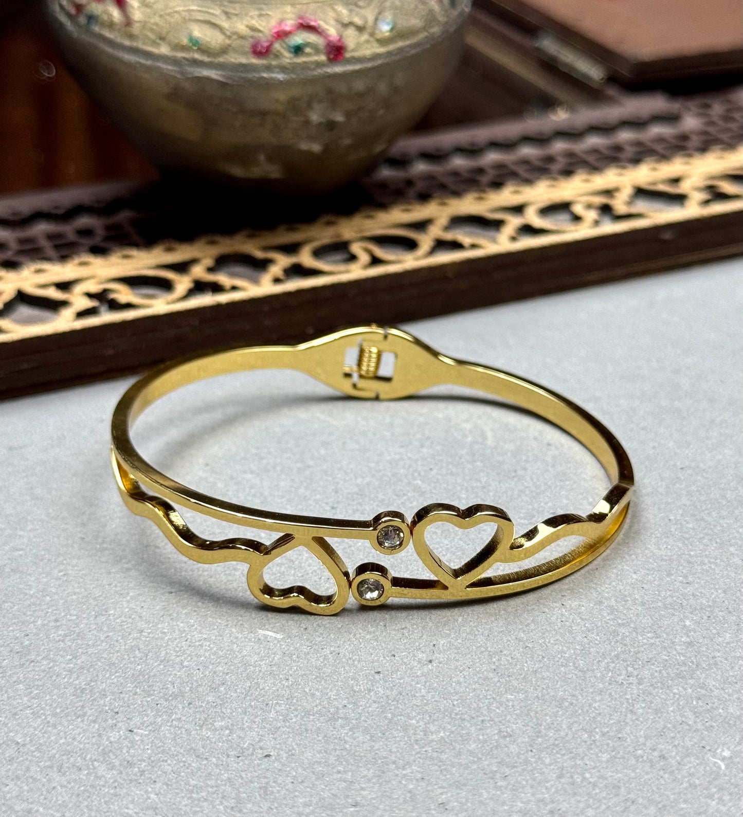 Stainless steel openable Bangle