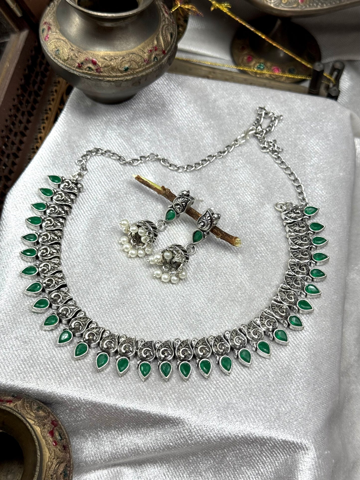 Premium Oxidised Amar Set