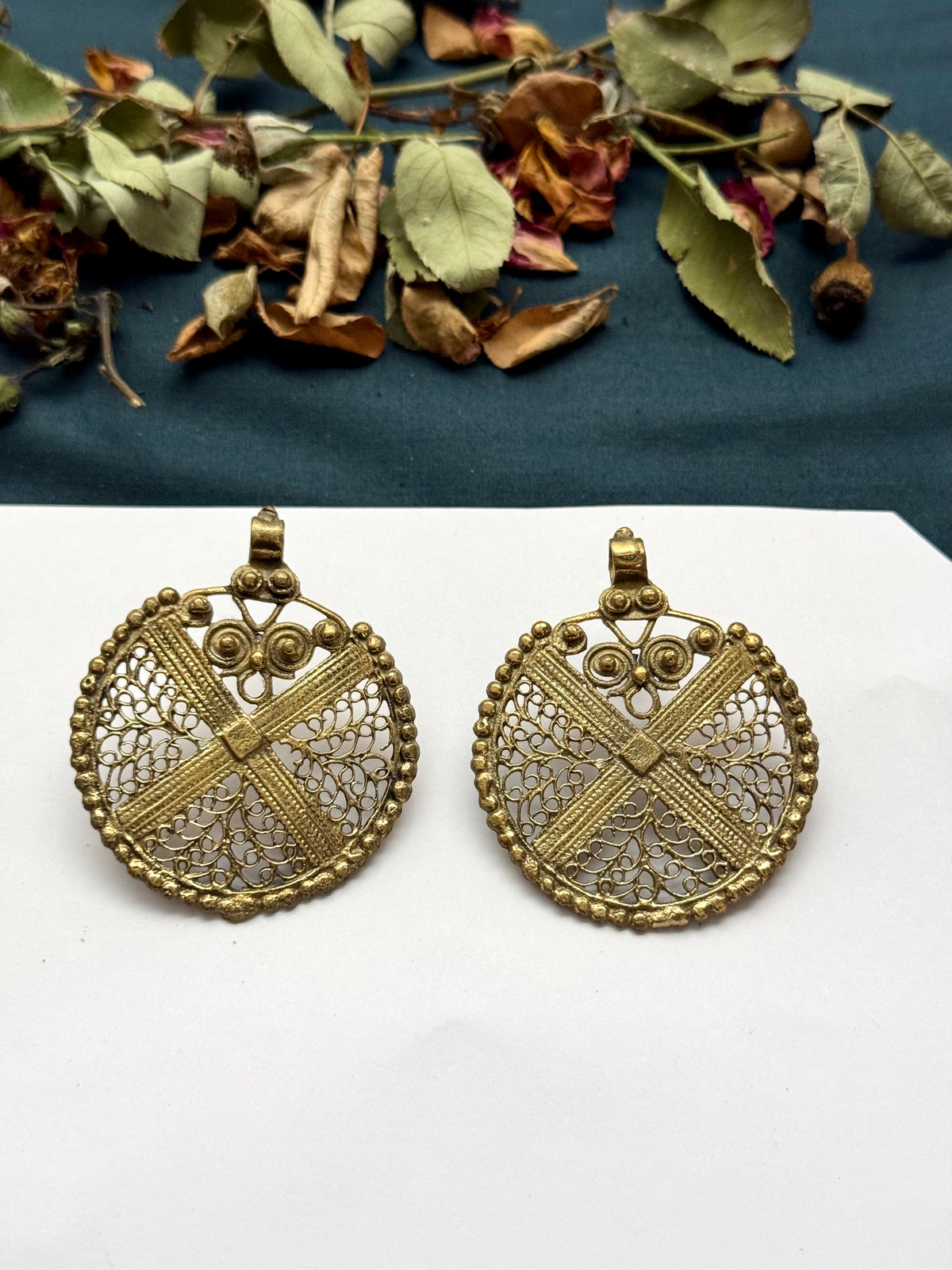 Tribal Naghma studs