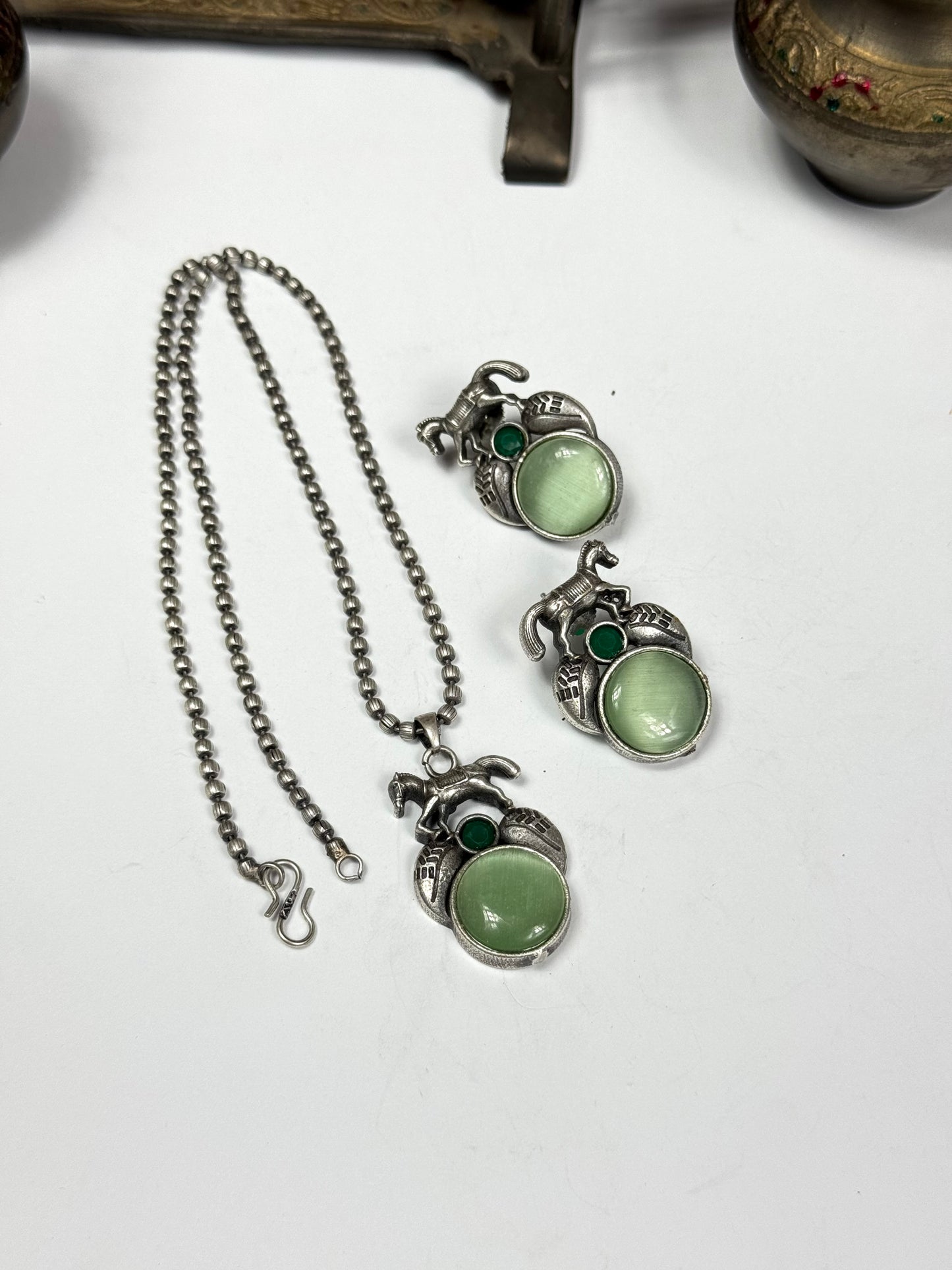 Premium Oxidised Mughal Pendnat set brass made