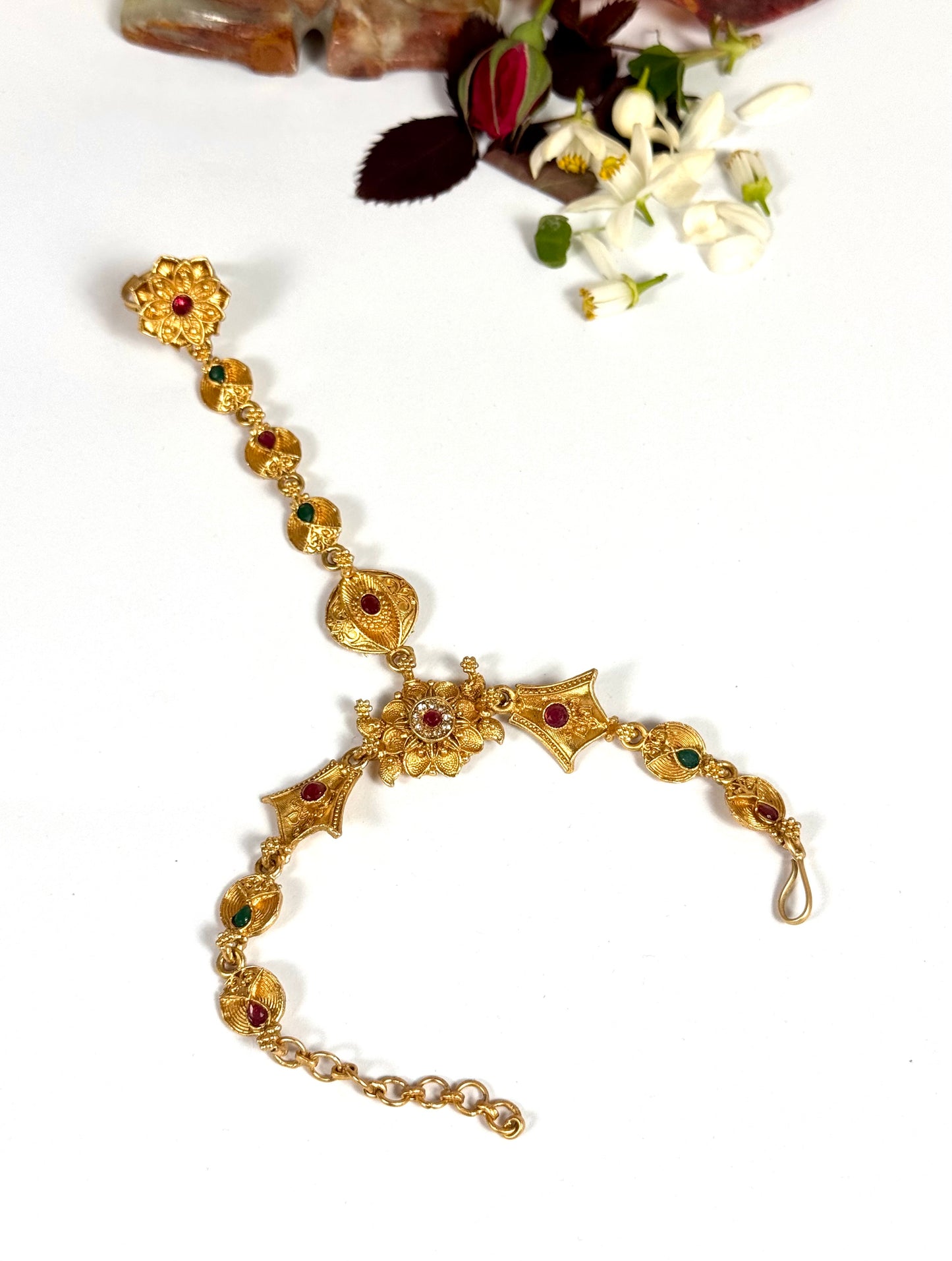 Rajwadi Hath Phool ( Angla )