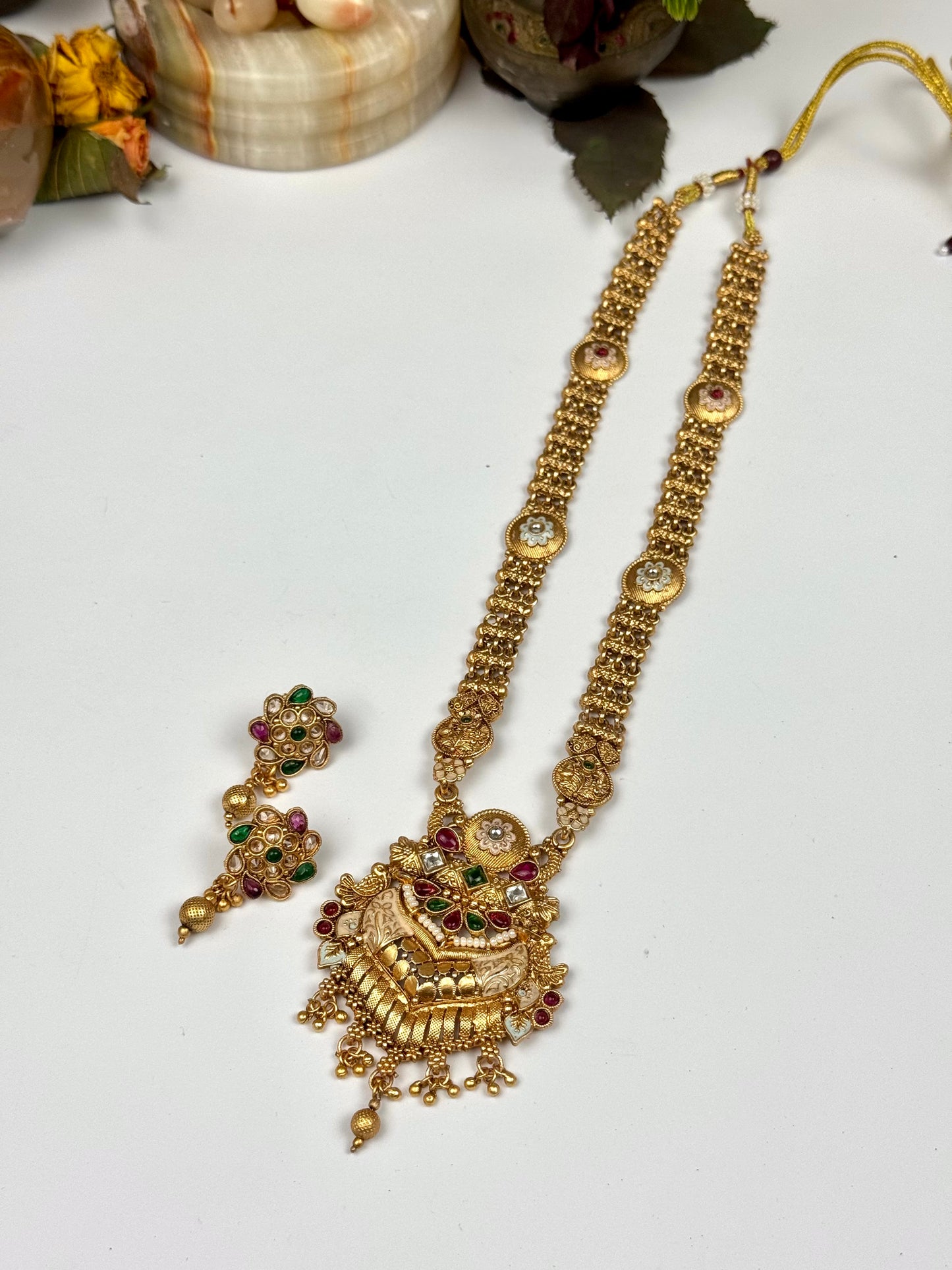 Rajwadi Brass Made Mala set