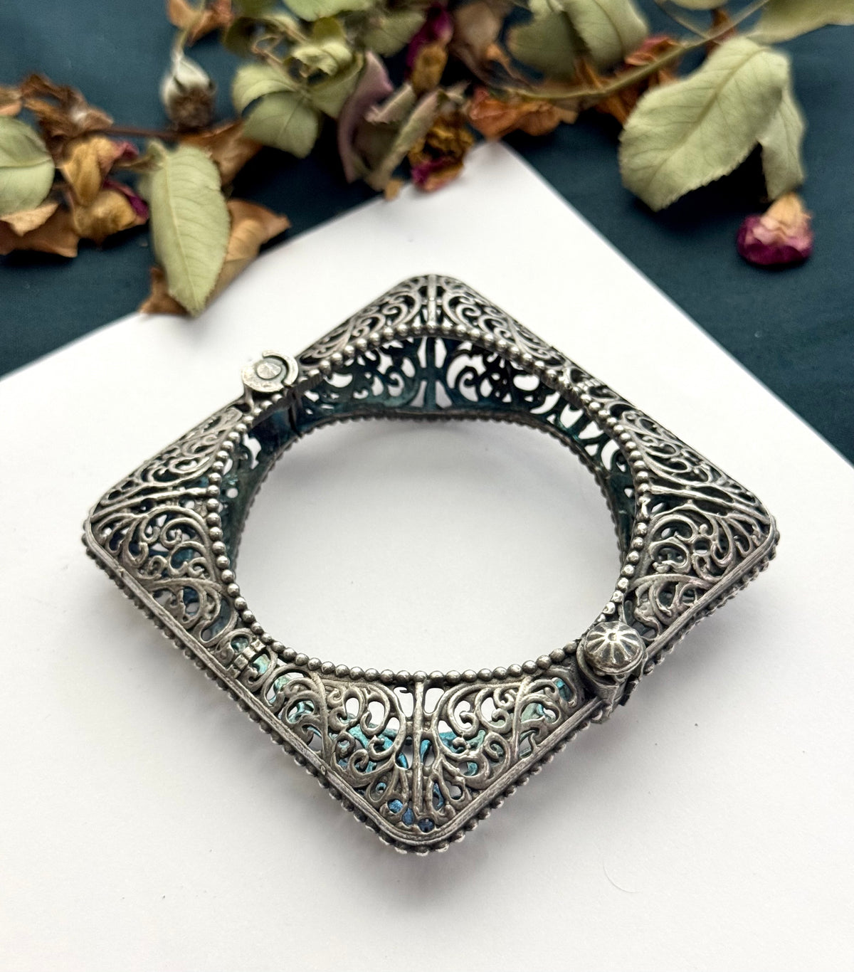 Premium Oxidised Brass Made Openable Bangle / size 2.6