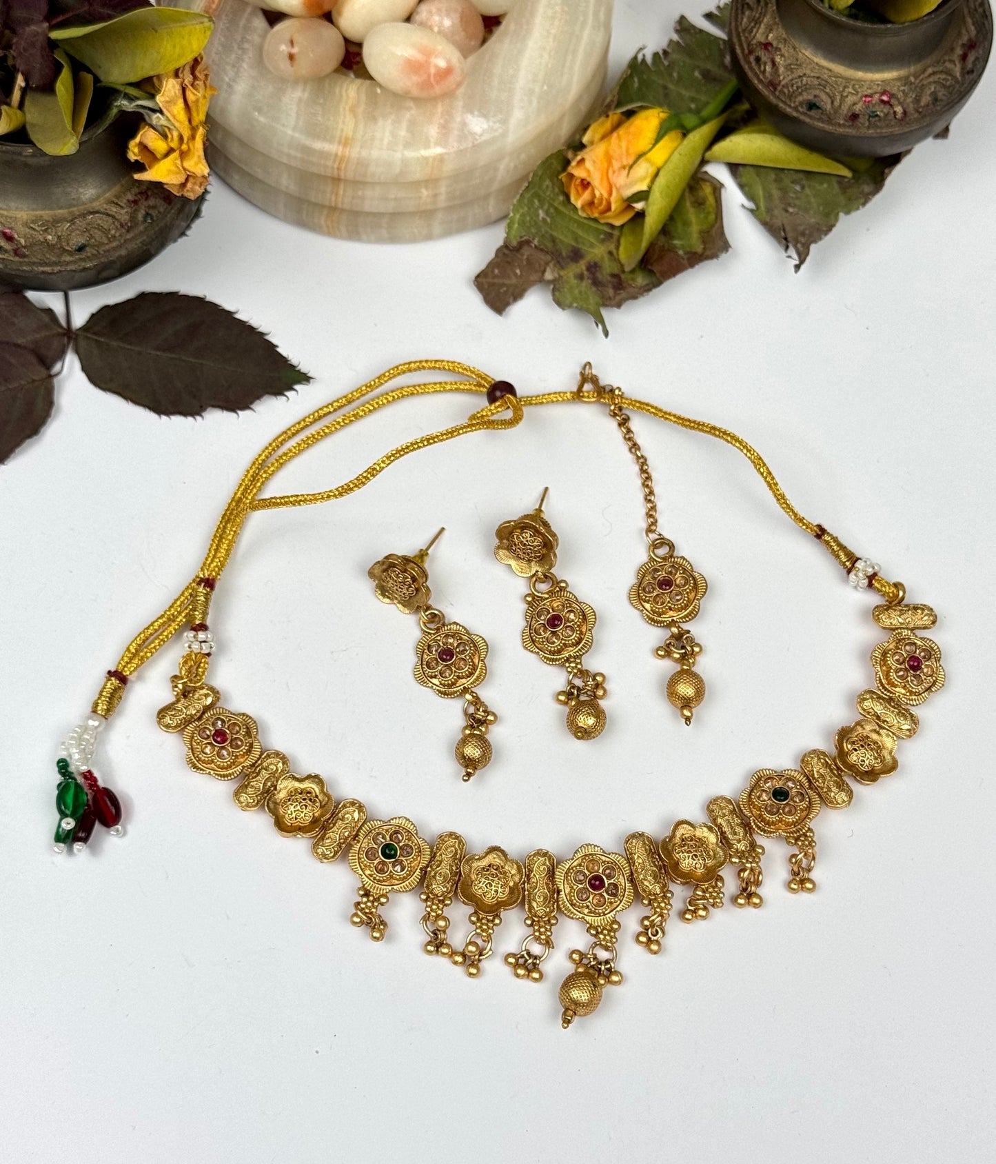 Rajwadi Phool Necklace set