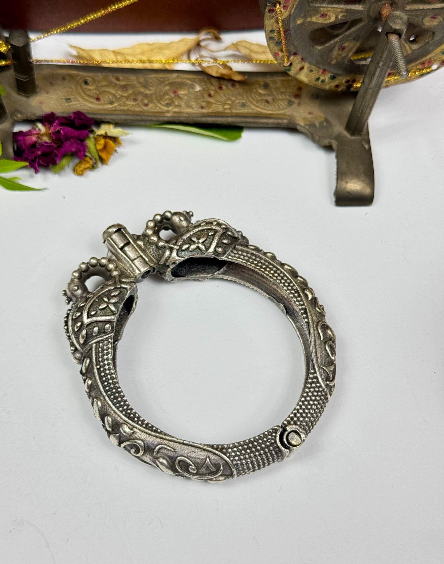 Brass made Amber Bangle