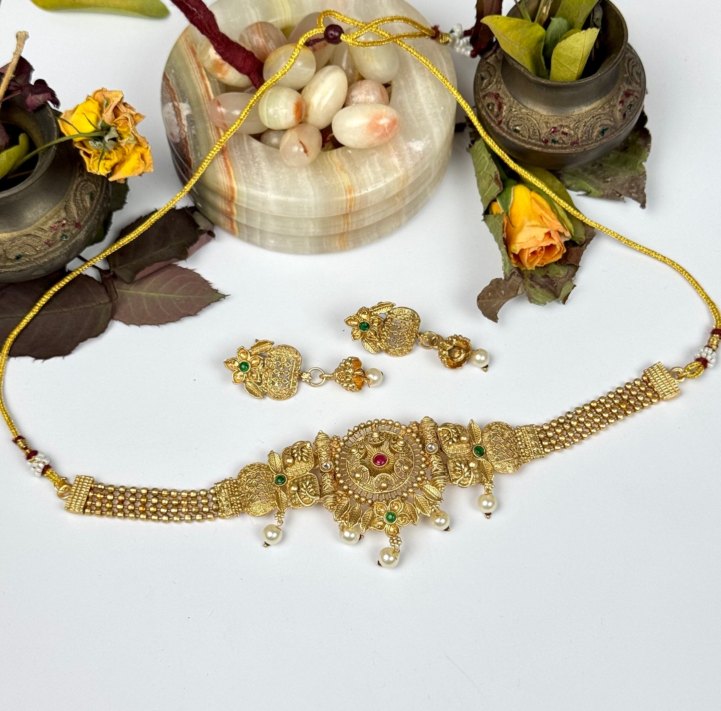 Rajwadi saira bano Choker set