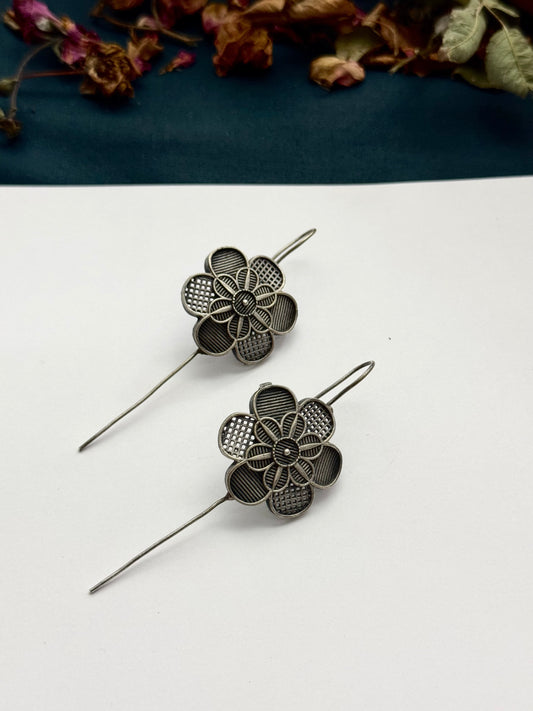 Premium Brass made Oxidised Earpin