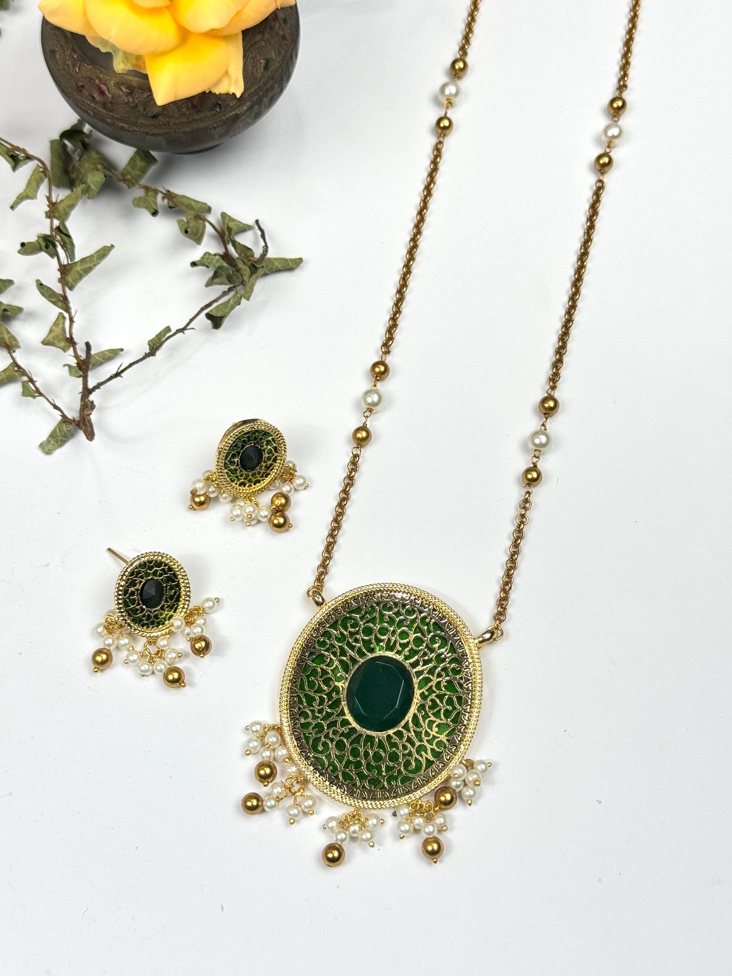 Premium oxidised Brass made sets