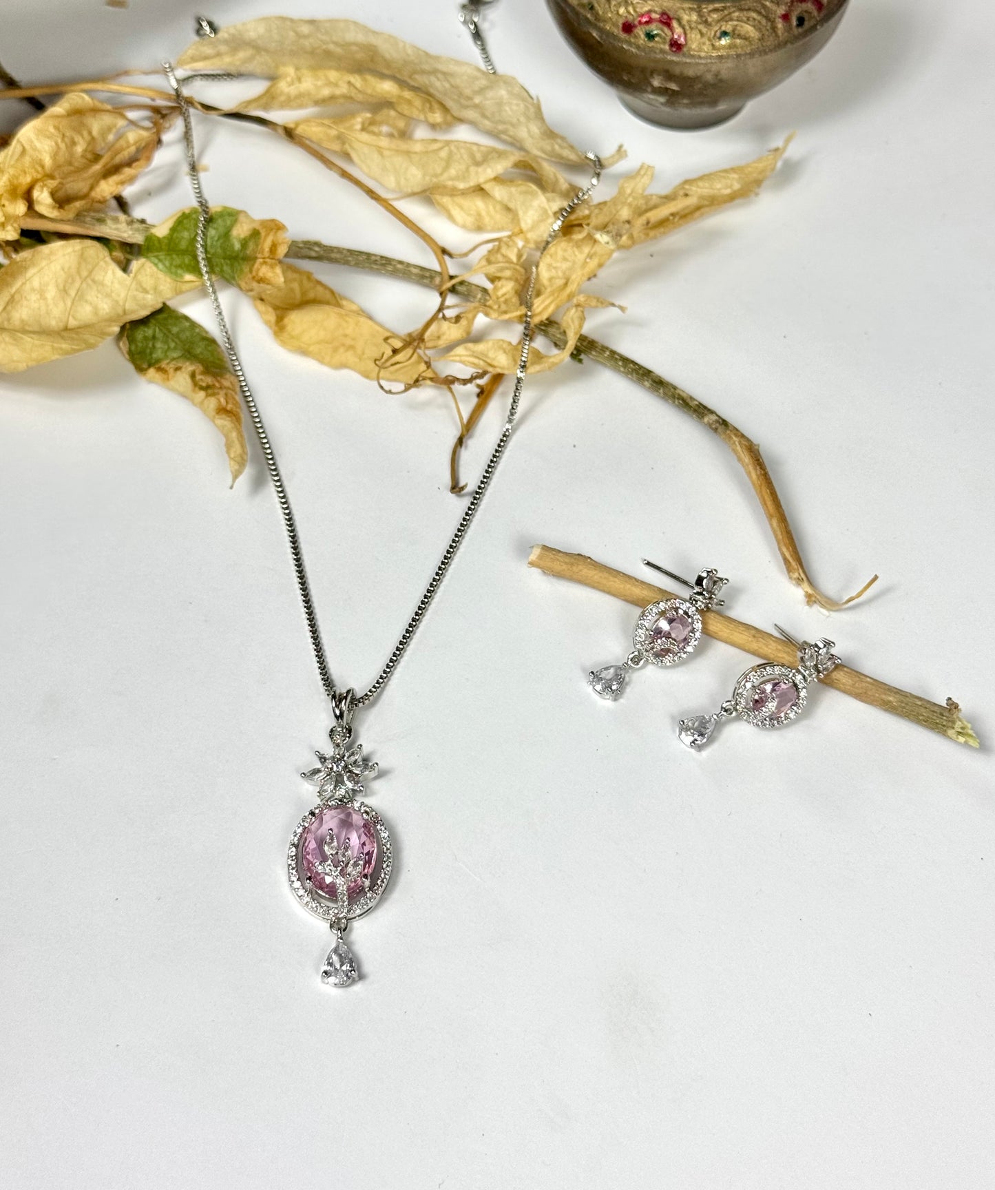 American Diamond 1 karat Pendant sets