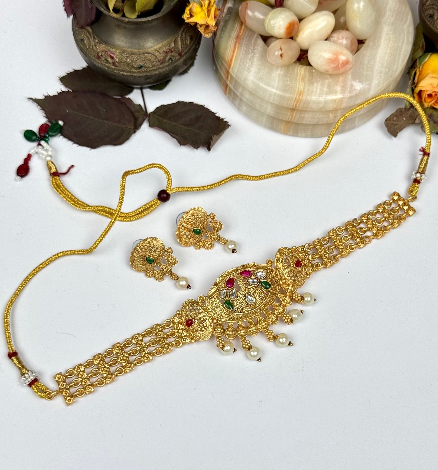 Rajwadi Anum Choker Set