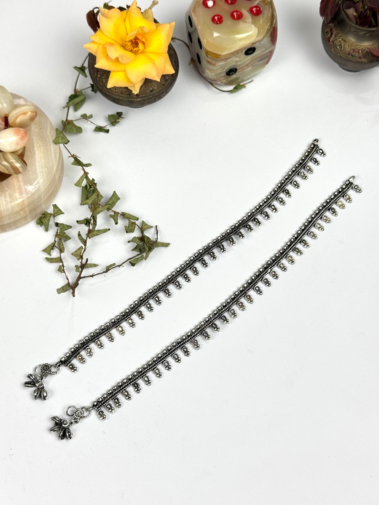 oxidised Adaa-e-khas pazaib