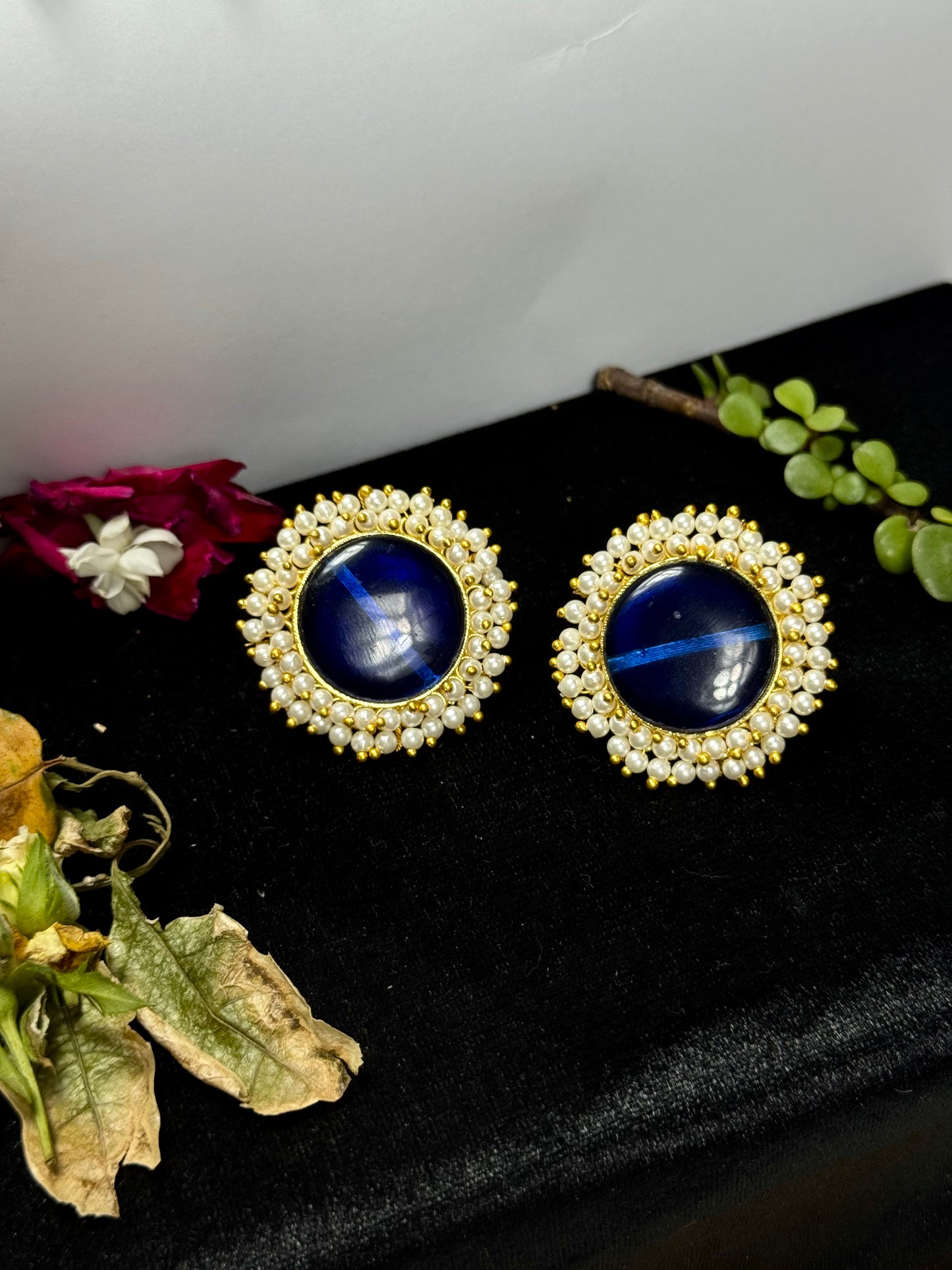 Premium Brass Gajra Tops