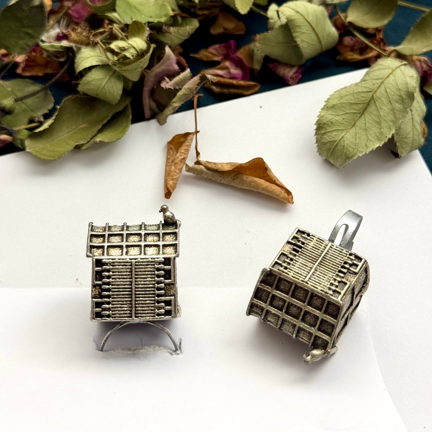 Oxidised House Ring