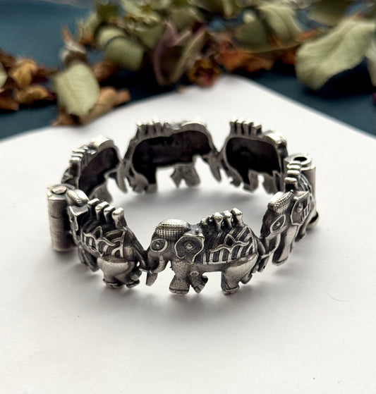 Premium Brass made Oxidised openable Bangle / size 2.6