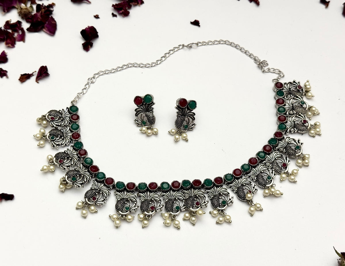 Premium brass made oxidised necklace set