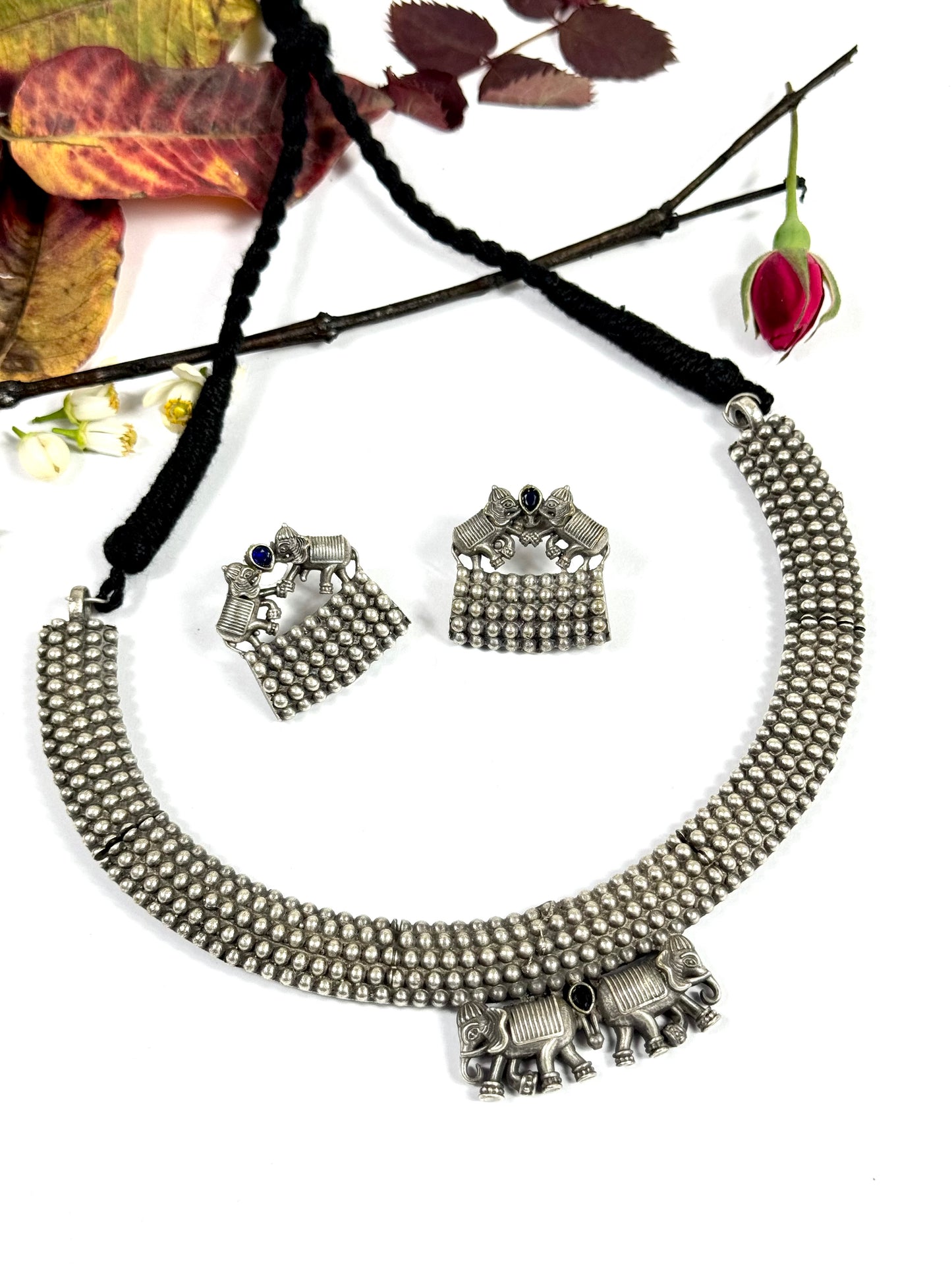 Brass made Necklace set