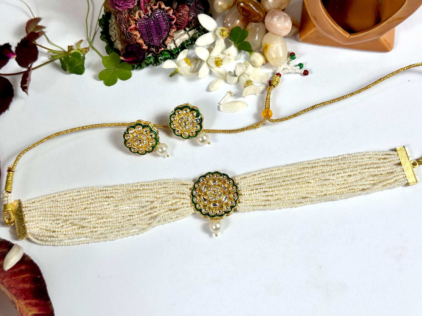 Imported Kundn choker set