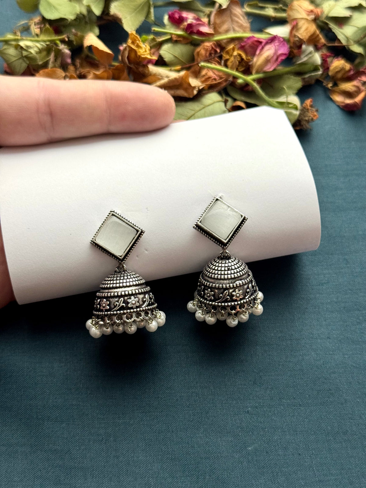 Premium brass made Oxidised jhumka