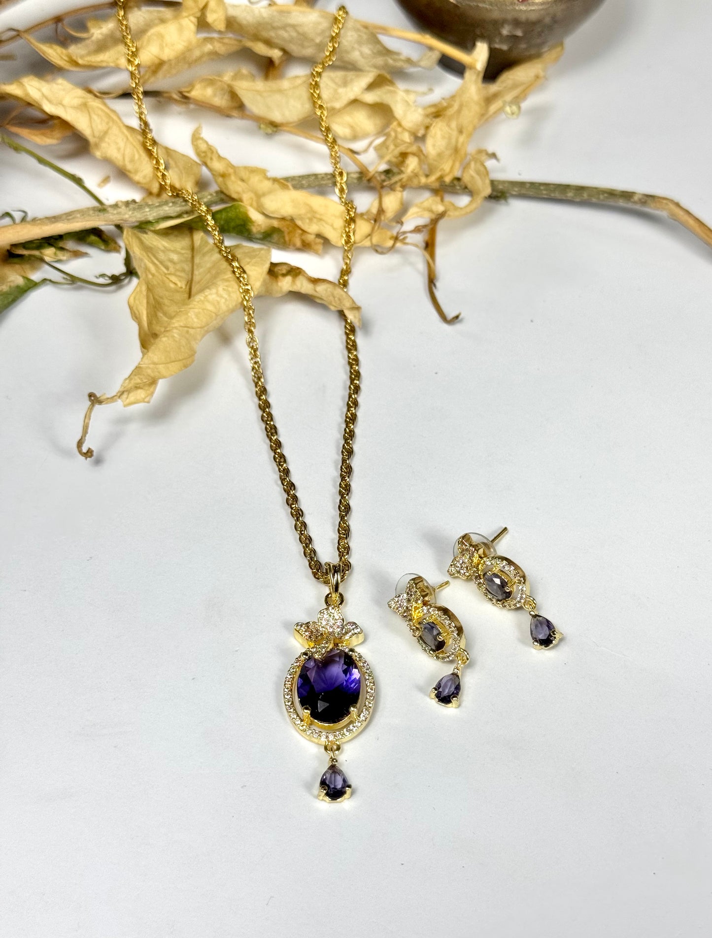 American Diamond 1 karat pendant sets