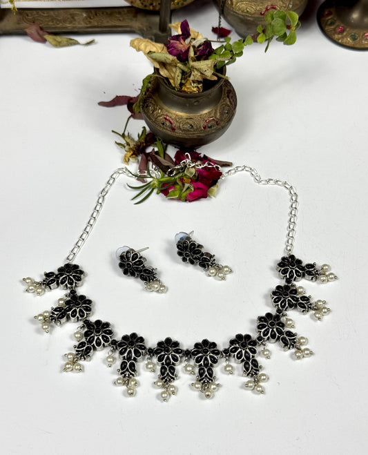 Premium oxidised flower set