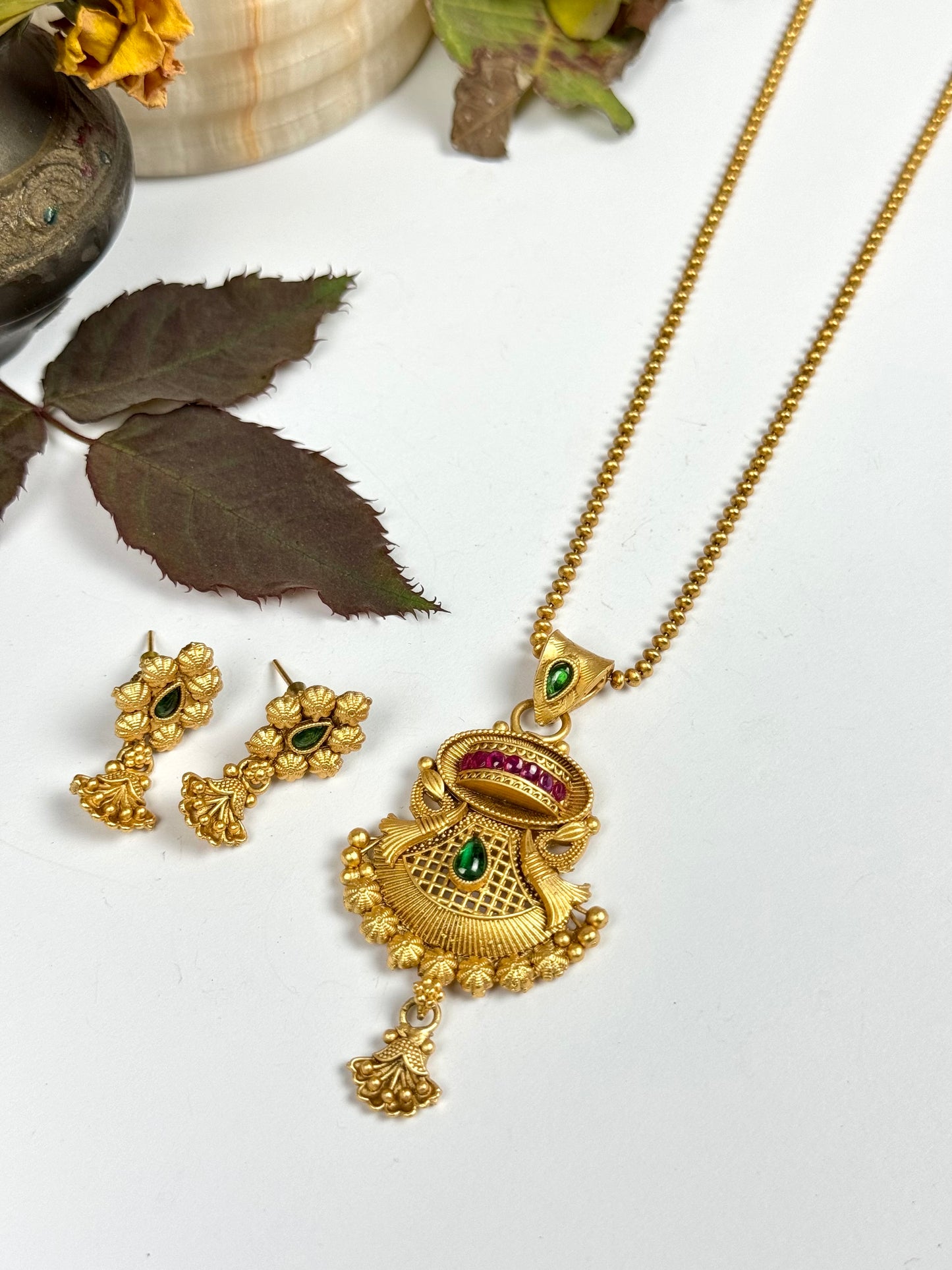 Rajwadi Brass Pendant set
