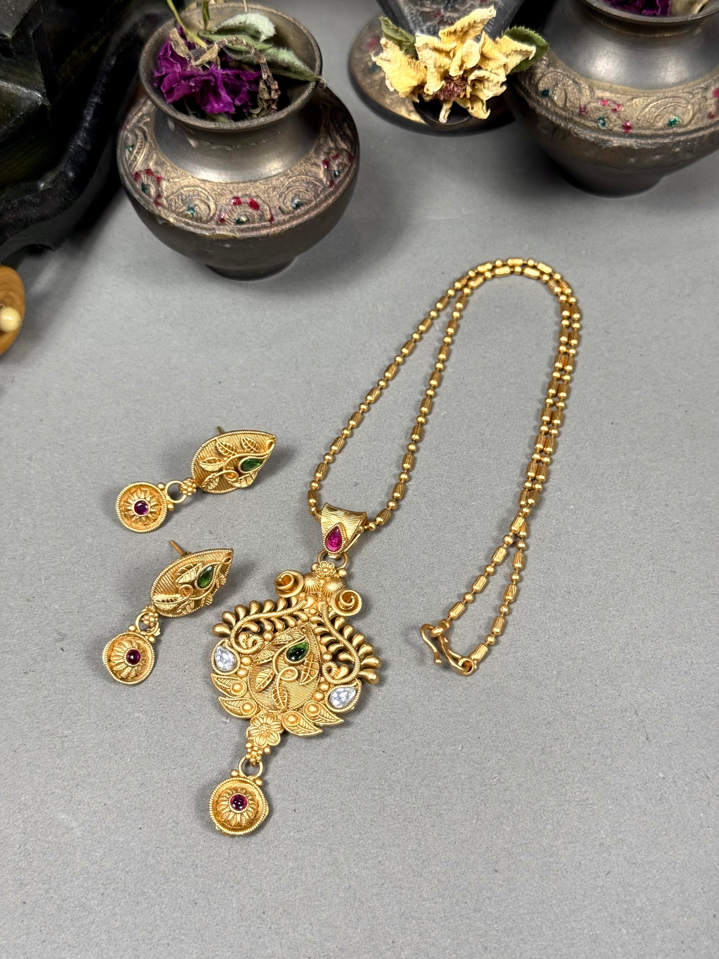 Rajwadi Brass Pendant set