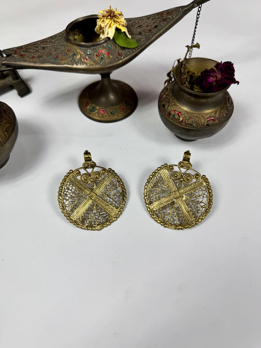 Tribal Naghma studs
