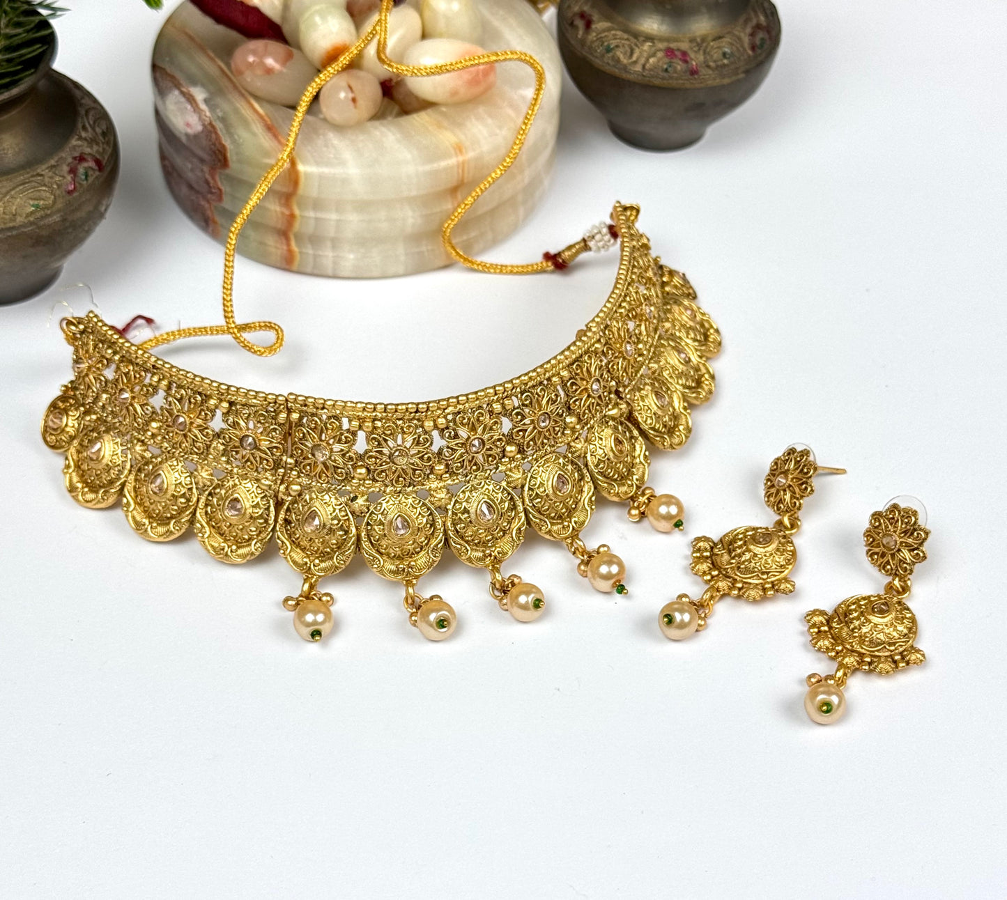 Rajwadi Choker set