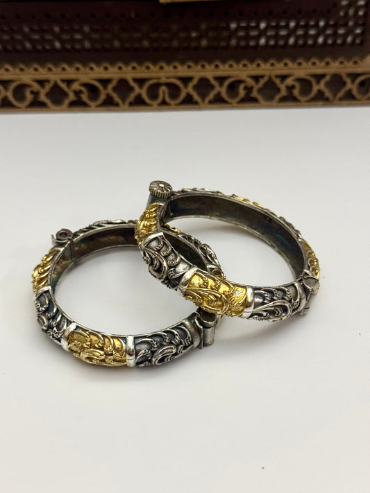 Premium brass made openable oxidised Bangle pair ( size 2.2/2.4)