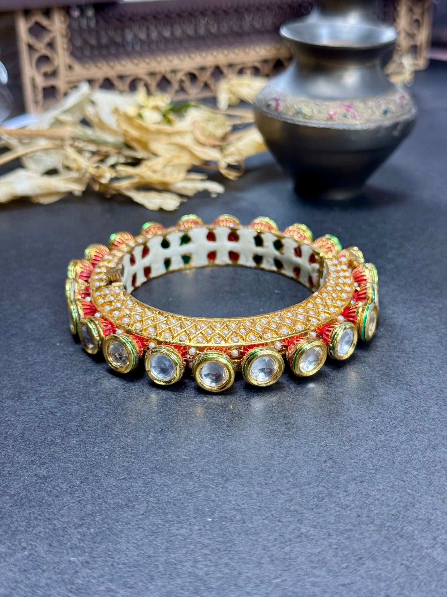 Rajwadi Openable Kundn Bangle