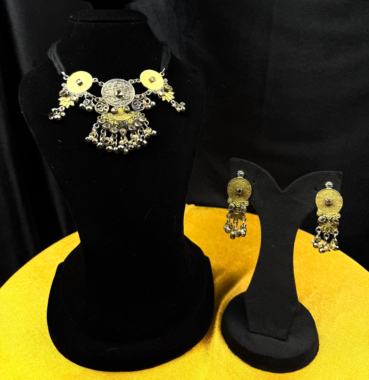 Oxidised Noor-e-Nazaqat set