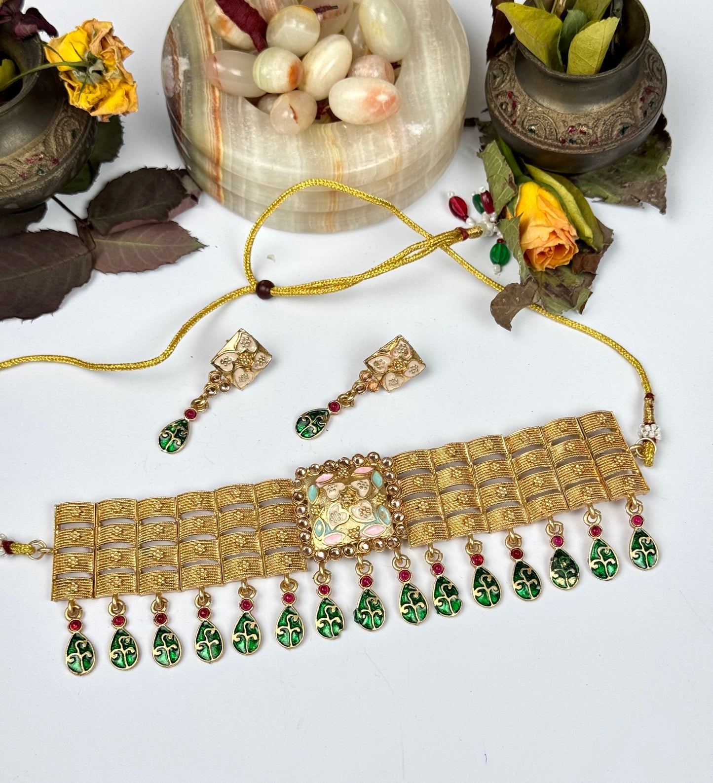 Rajwadi Rani Choker set