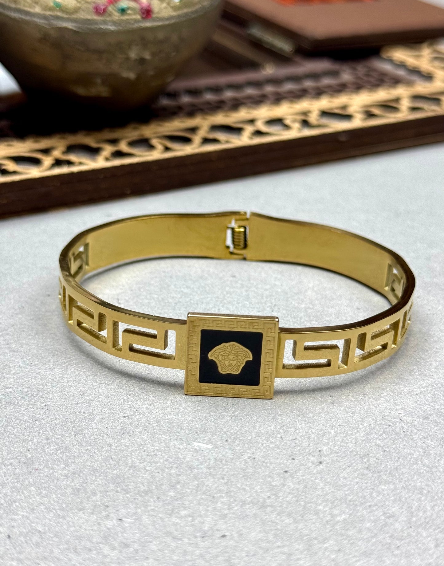 Stainless Steel Openable Bangle