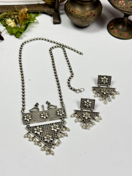 Premium Oxidised Madubala Set brass made