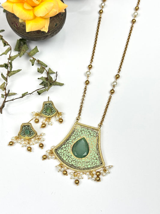 Premium oxidised Brass Made set