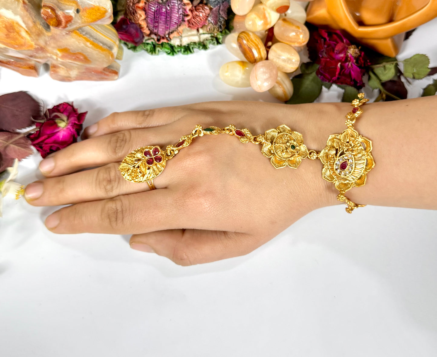 Rajwadi Hath Phool ( Angla )