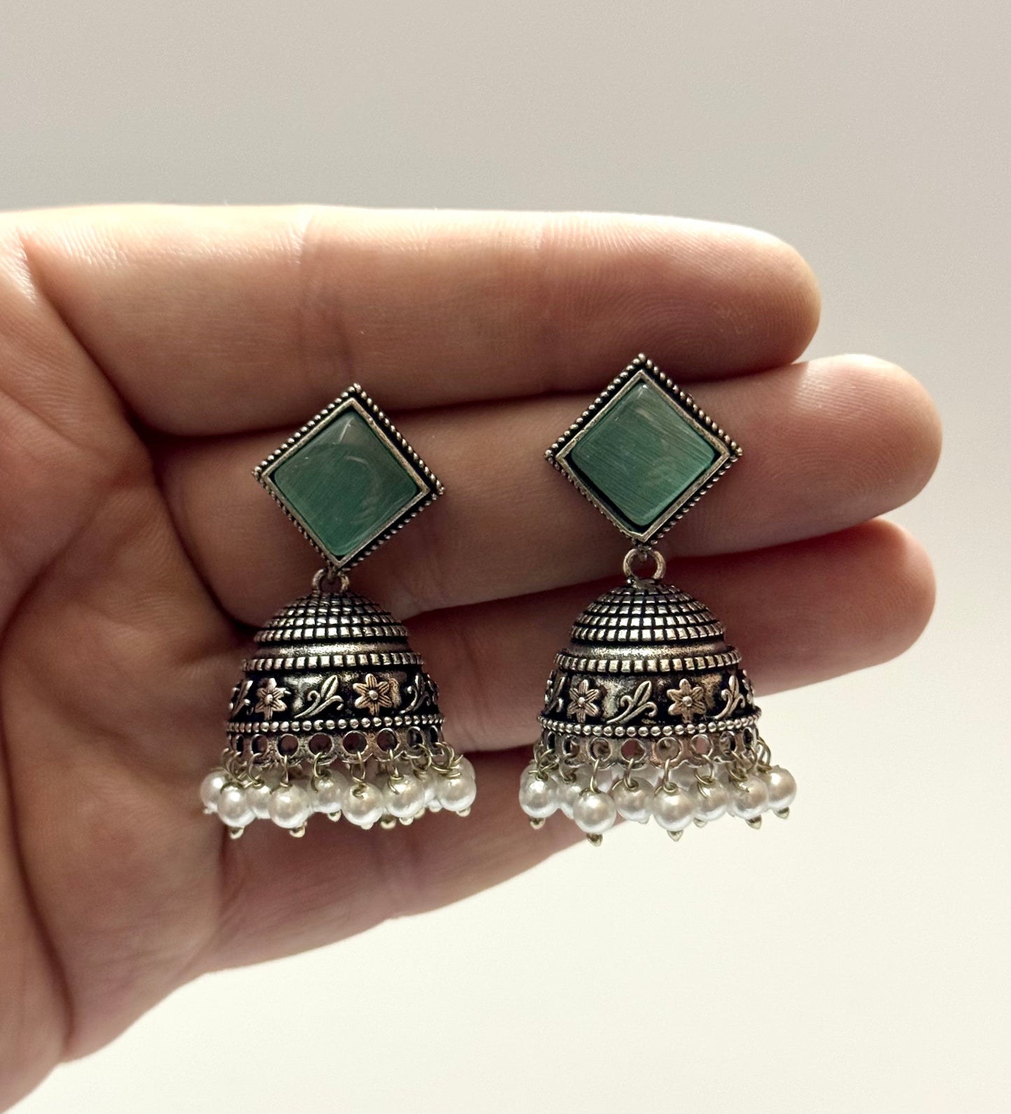 Premium brass made Oxidised jhumka