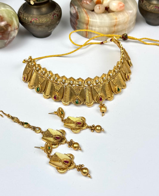 Rajwadi Choker Set