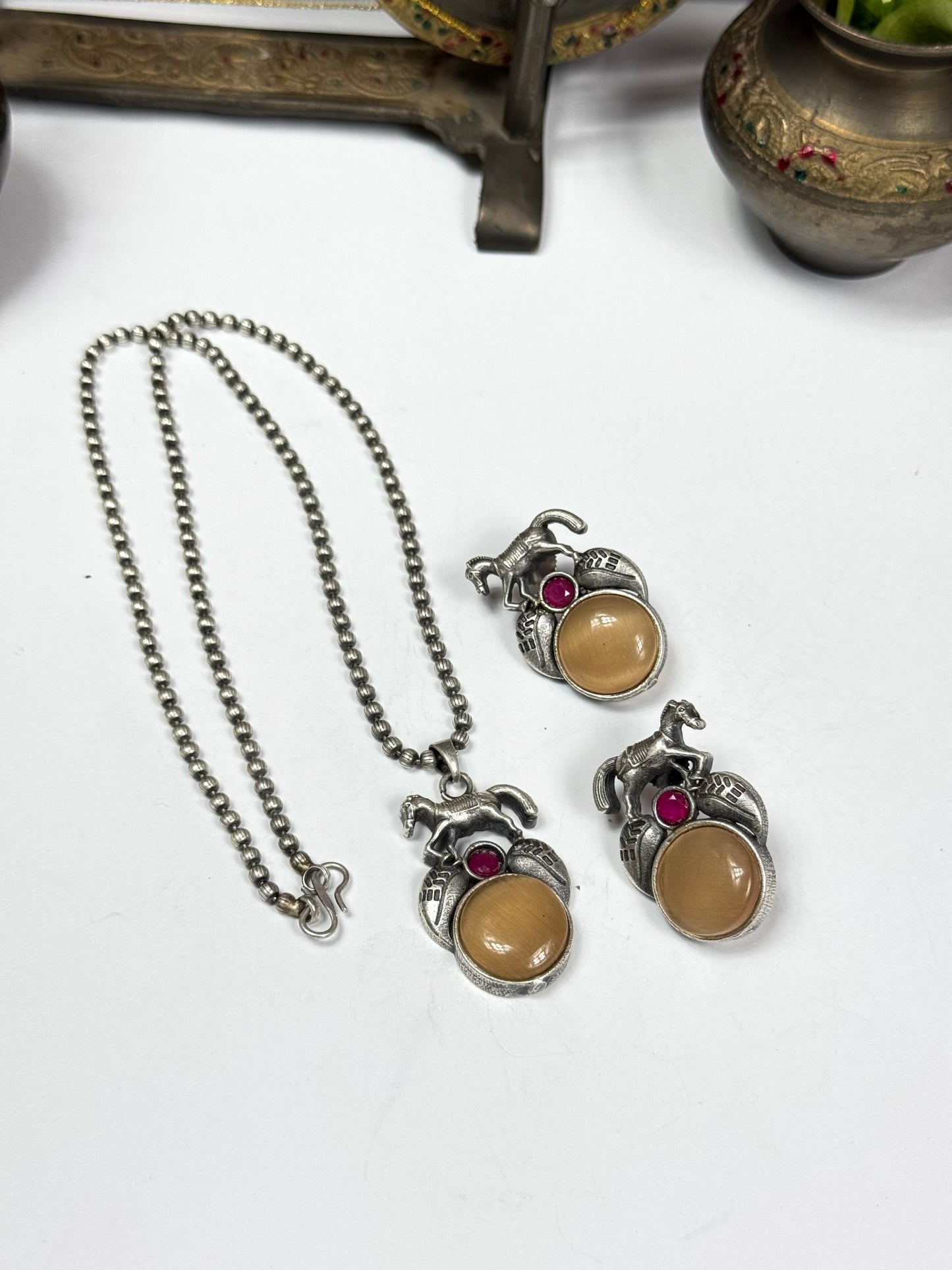 Premium Oxidised Mughal Pendnat set brass made