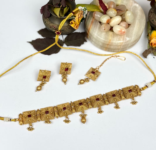 Rajwadi Sehr Choker Set