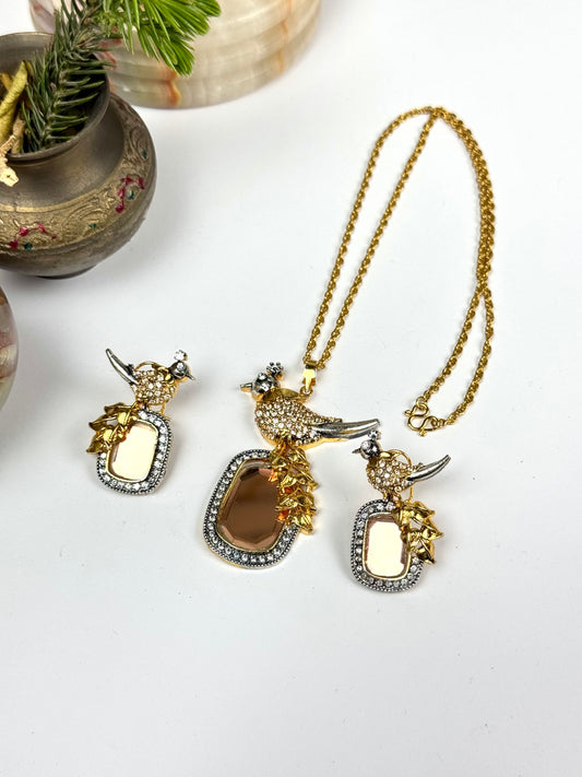 Egyptian Pendant Set