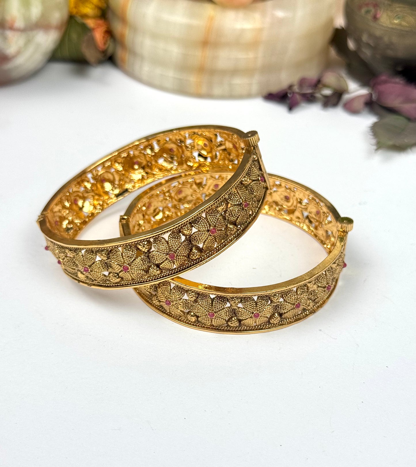 Rajwadi openable Bangles pair