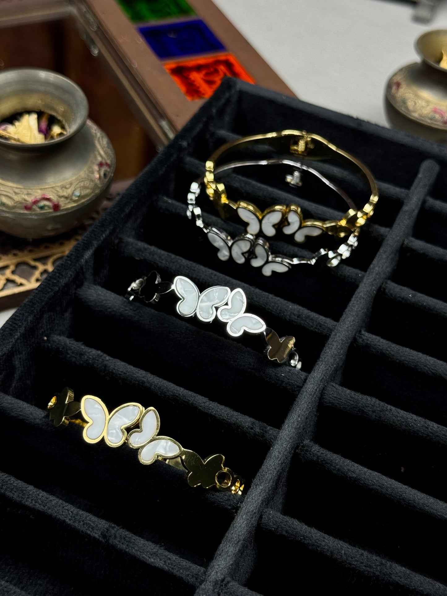 Stainless steel openable Bangle