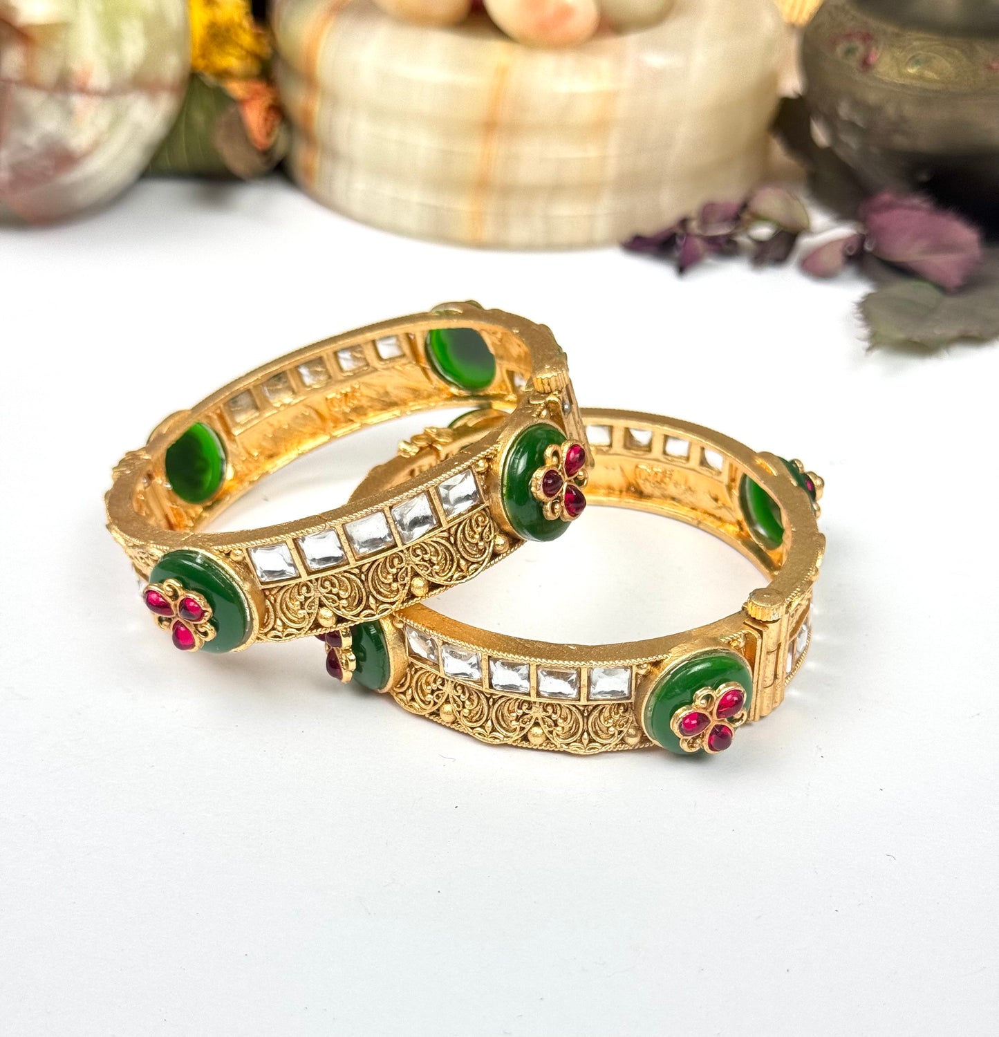 Rajwadi Designer openable Kara pair