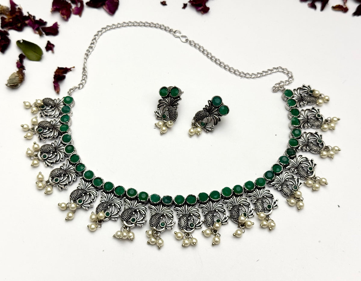 Premium brass made oxidised necklace set