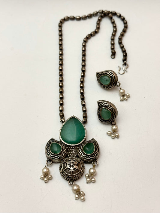 Premium Oxidised Ujala Pendant Set brass made