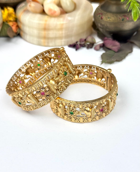 Rajwadi openable kara pair